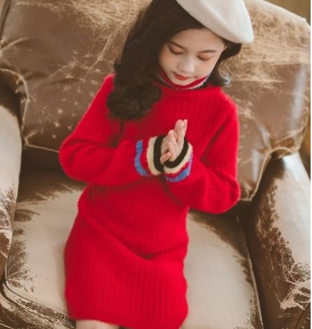 ชุดเดรสไหมพรมแขนยาว สีดำ