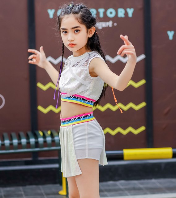 พร้อมส่ง ชุดเต้น เสื้อกล้าม+กางเกงกระโปรง ปักเลื่อม