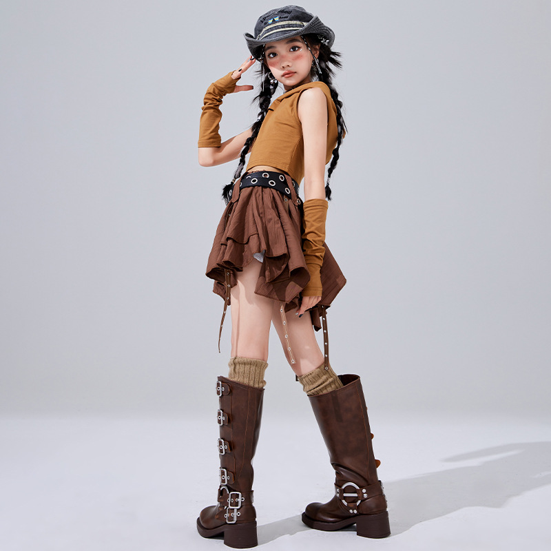 ชุดเต้น เสื้อ+กระโปรง/กางเกงขายาว น้ำตาล