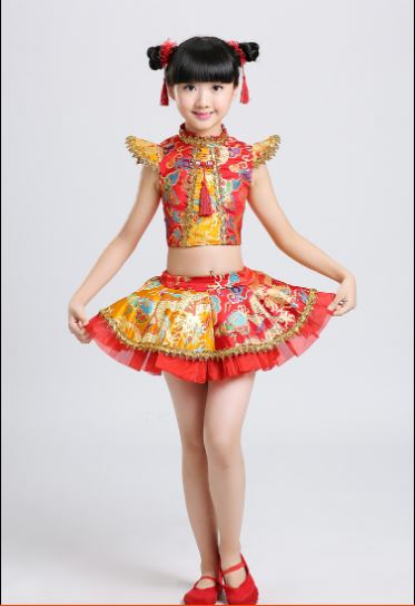 พร้อมส่ง ชุดจีน กี่เพ้า หญิงเอวลอย,ชายเปิดไหล่ สีแดง