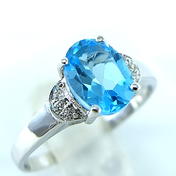 แหวนเงินแท้ราคาถูกชุบทองคำขาว สวิสบลูโทปาซแท้ 1.60 กะรัต เพชรCZ 0.048 กะรัต งานประณีตสวยงาม สั่งผลิตค่ะ