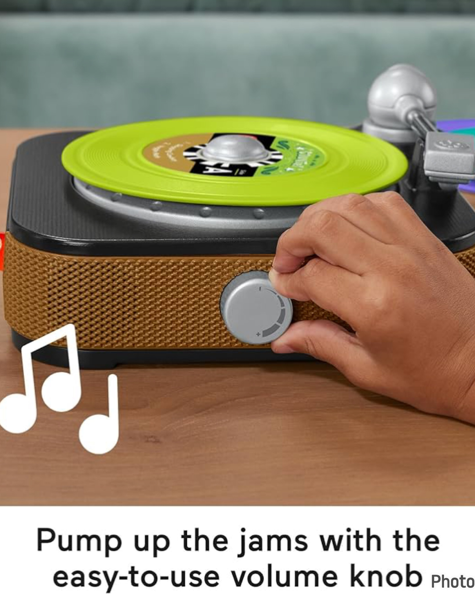 เครื่องเล่นแผ่นเสียงดนตรี Fisher-Price® Deluxe Rockin’ Record Player