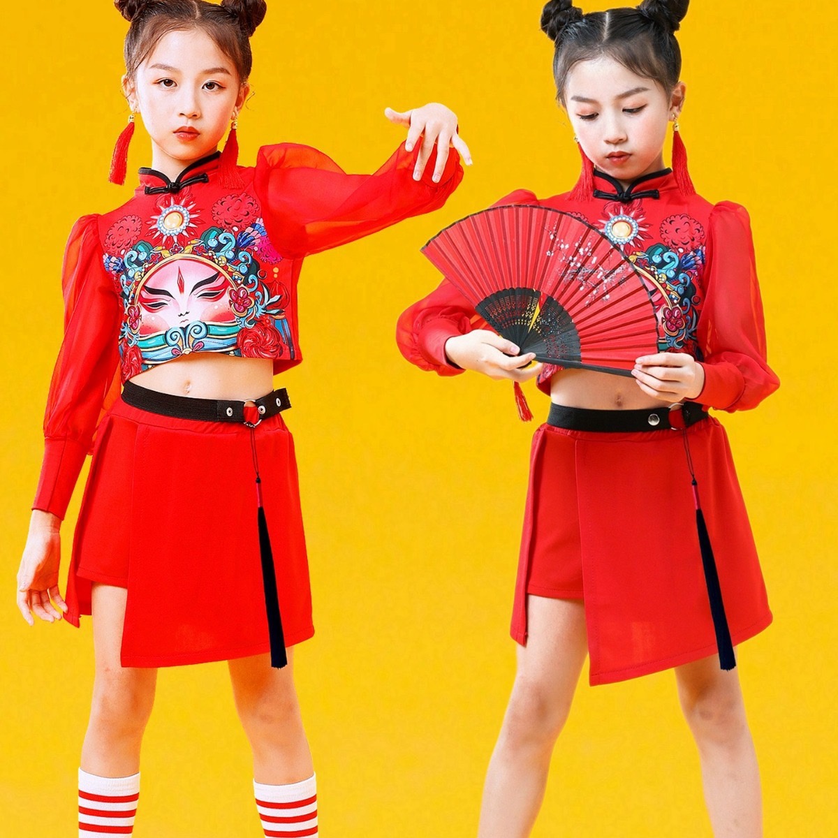 ชุดตรุษจีน เดรสกี่เพ้าแขนกุดลายการตูนด้านหน้าแต่งกระโปรงพลิ้วด้านหลัง+ปอกแขน