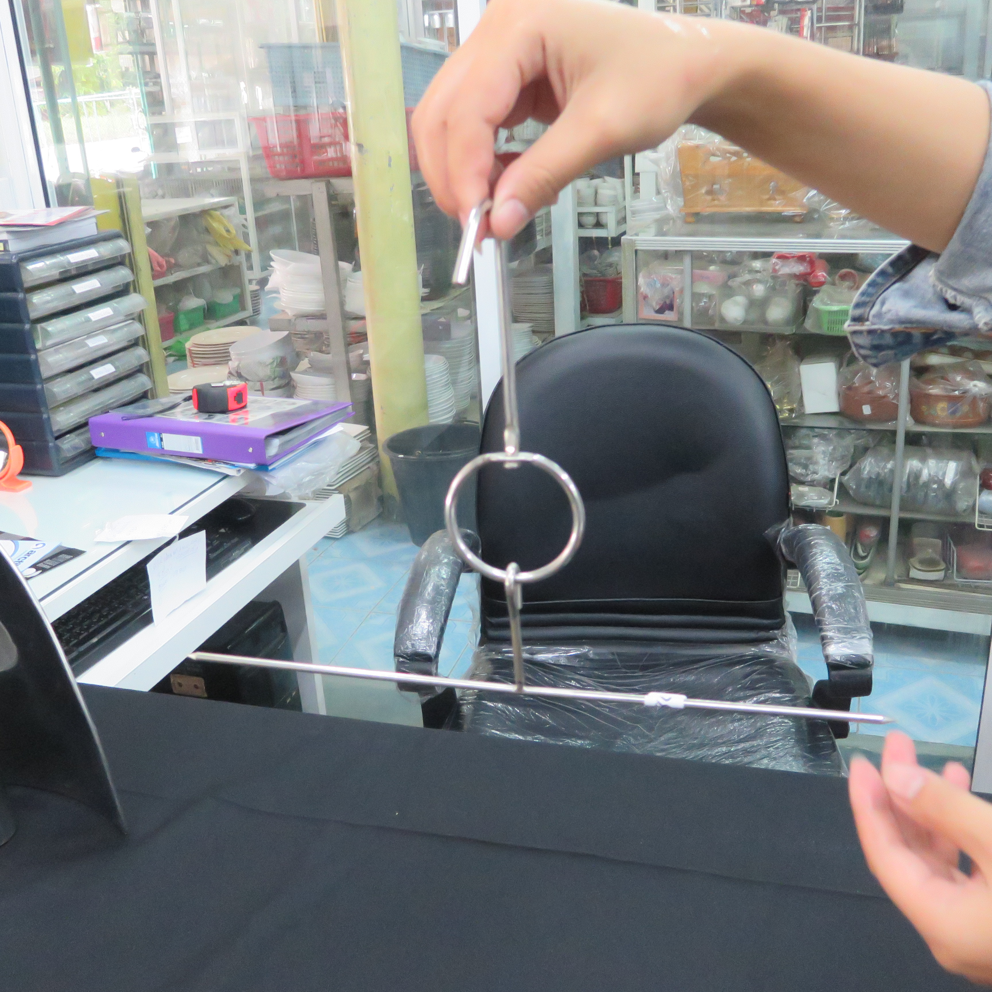 ตะขอแขวนหมูแดง/หมูกรอบ,008-RW-RPOR-1