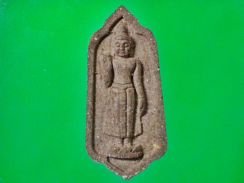พระผงยืนประทานพร วัดแสนตุ้ง จ.ตราด