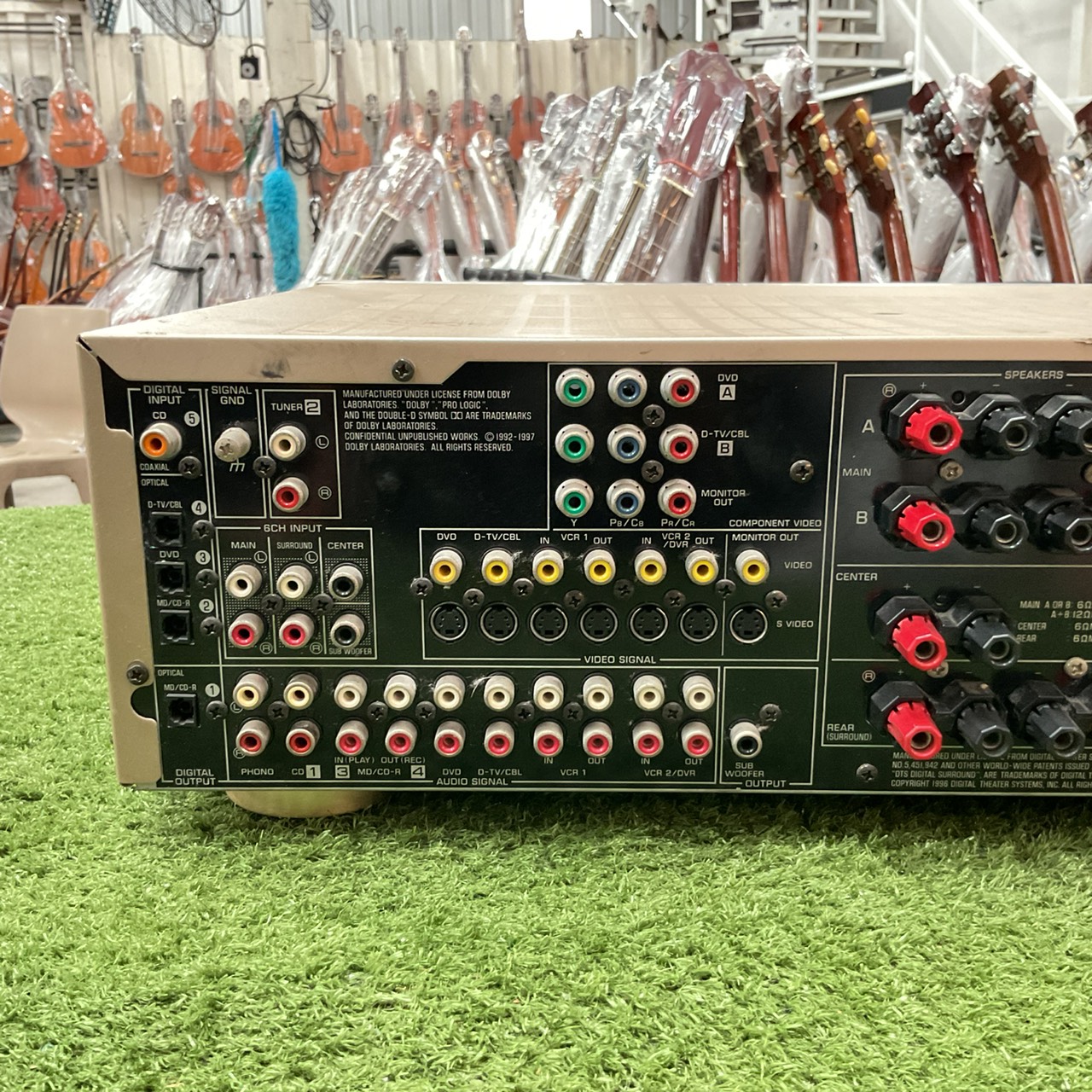 เครื่องขยายเสียง YAMAHA : DSP-AX620