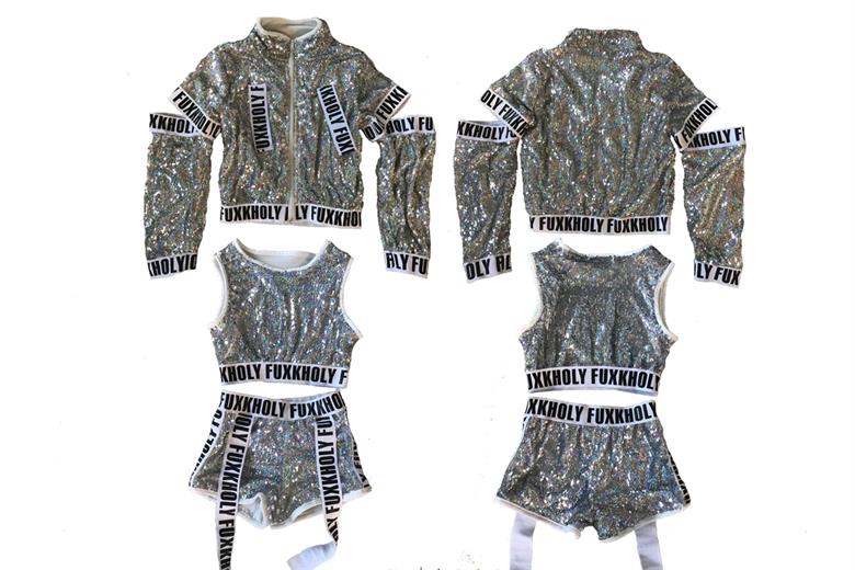 ชุดเต้น ชุดแดนซ์เซอร์ ปักเลื่อม เซ็ต 3 ชิ้น ตัวนอก+ตัวใน+กางเกง