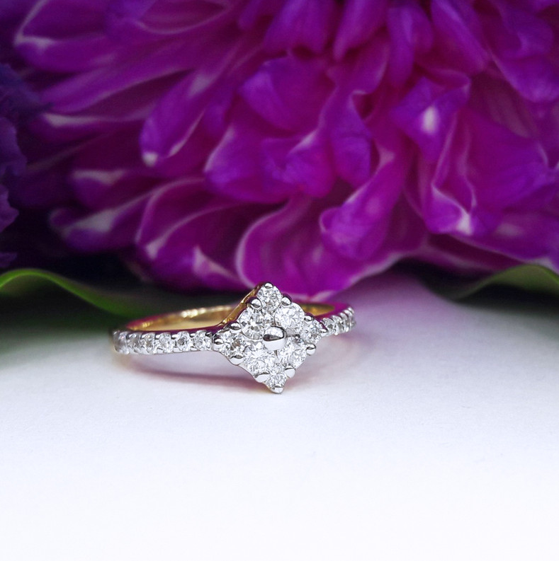 สั่งผลิตเพชรเบลเยี่ยมคัท แหวนแต่งงาน แหวนหมั้น ใส่เที่ยว ออกงาน แหวนทองคำ 18K เพชรแท้ 0.45 กะรัต 2.50 กรัม น้ำ 99 ราคาถูกมาก มีใบรับประกันค่ะ