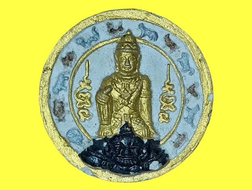 จตุคามรามเทพ หลัง สมเด็จพระเจ้าตากสินมหาราช วัดใหญ่อินทาราม ชลบุรี เนื้อผงลงสี ทาทอง