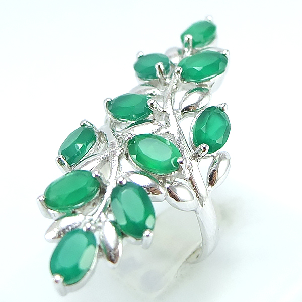 แหวนเงินแท้ราคาถูกชุบทองคำขาว พลอยแท้กรีนอะเกท 4.20 กะรัต งานประณีตสวยงาม สั่งผลิตค่ะ