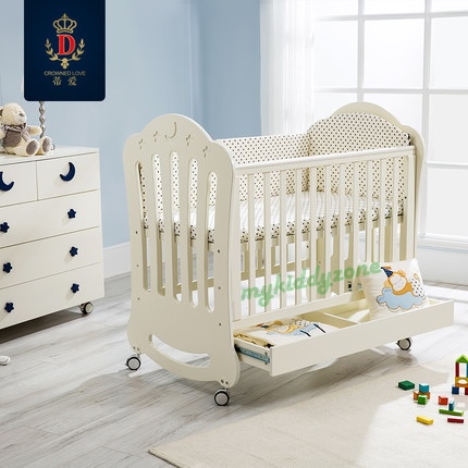 เตียงนอนเด็ก ไม้สีขาว White Premium Crown Multifunctio ดีไซน์สวยหรู TP21058(WD10 )