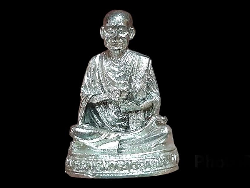 รูปเหมือน ลอยองค์ สมเด็จพระพุฒาจารย์โต พรหมรังสี วัดระฆังโฆสิตาราม กรุงเทพมหานคร