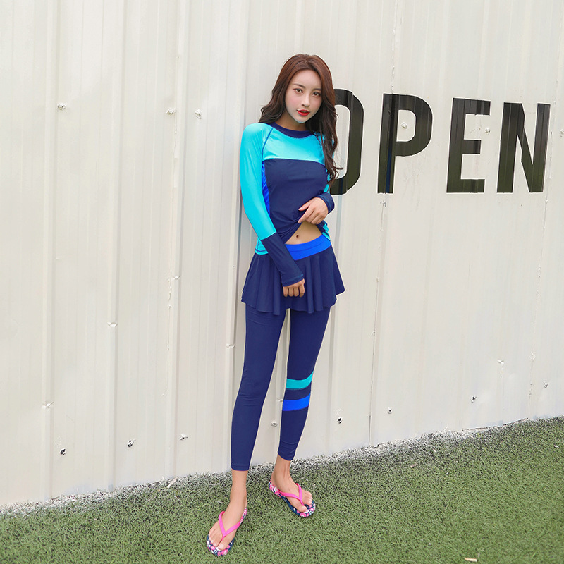 ชุดว่ายน้ำแนวสปอร์ตกัน uv เสื้อ +กางเกงขายาว ไซส์ 3xl รอบอก 36-42 รอบเอว 30-36 สะโพก 38-48 นิ้วค่ะ กางเกงขายาวมีผ้าระบายบังเป้า ผ้าดี งานสวยค่ะ