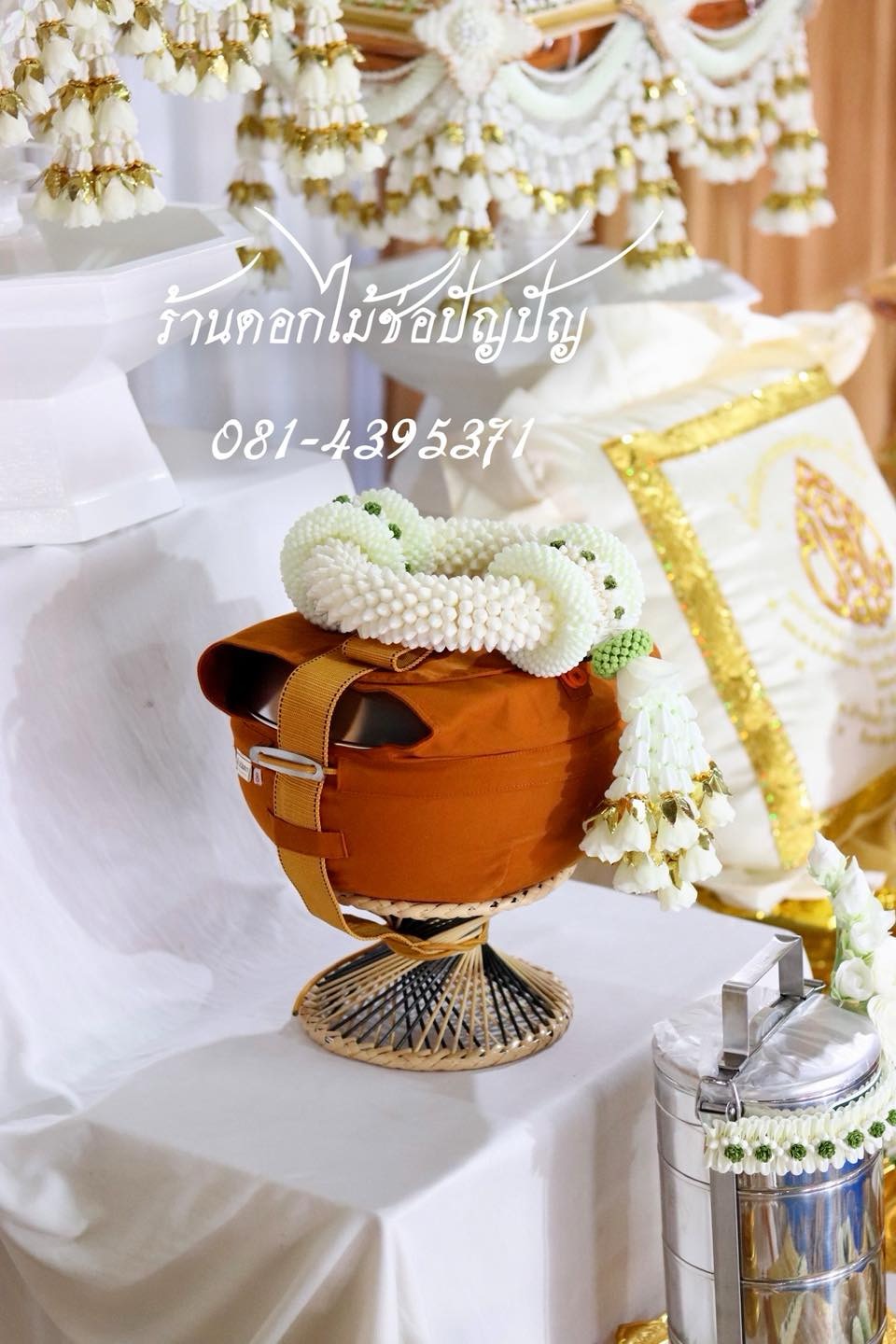 เครื่องบริวาลงานทอดกฐินครบชุด ตกแต่งทุกชิ้นอย่างสวยงาม