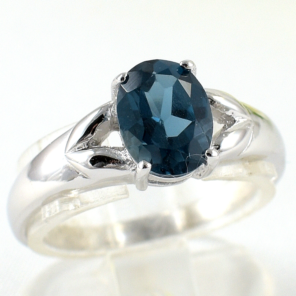 แหวนเงินแท้ราคาถูกชุบทองคำขาว ลอนดอนบลูโทปาซแท้ 1.40 กะรัต งานประณีตสวยงาม สั่งผลิตค่ะ