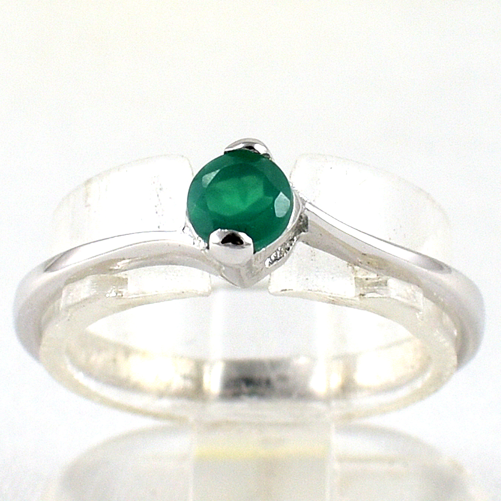 แหวนเงินแท้ราคาถูกชุบทองคำขาว พลอยแท้กรีนอะเกท 0.35 กะรัต งานประณีตสวยงาม สั่งผลิตค่ะ