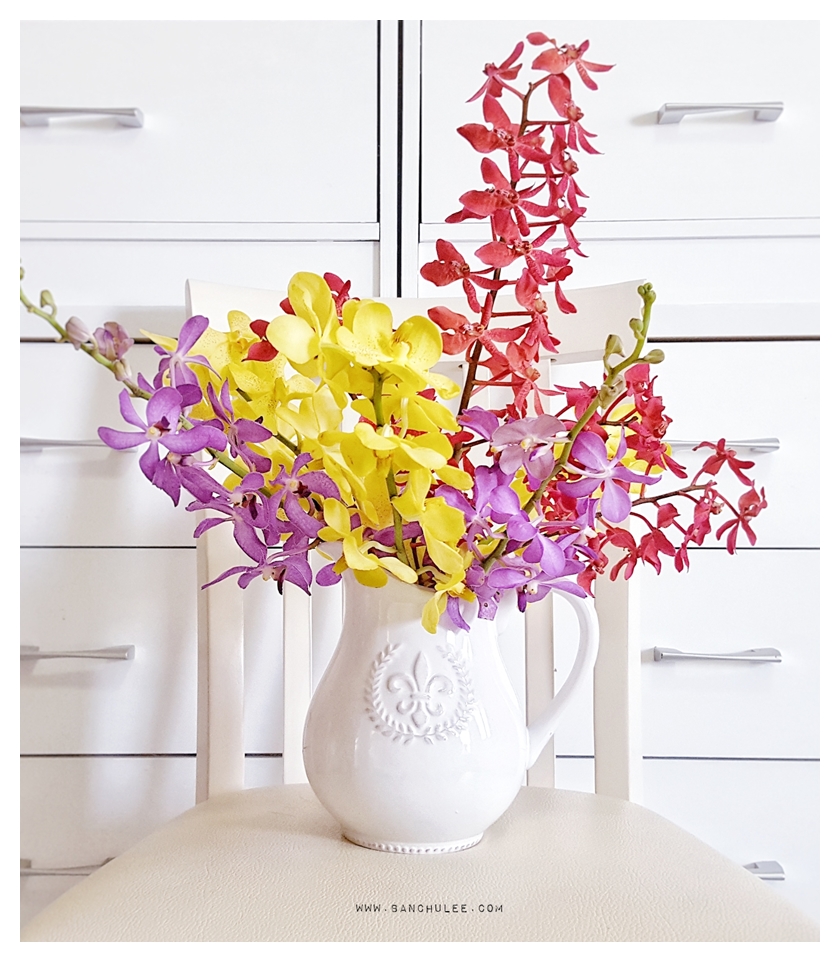 Shabby Chic Ceramic Vase แจกันเซรามิค ทรงเหยือก สีขาว