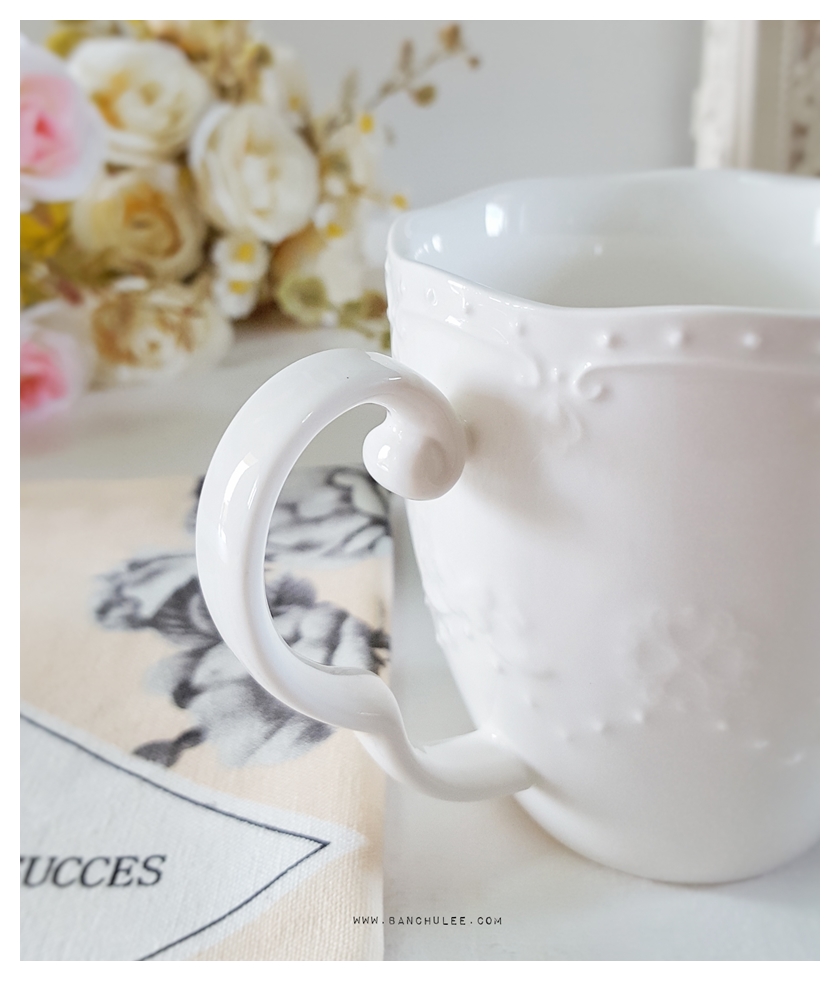 White Ceramic Mug แก้วเซรามิค สีขาว