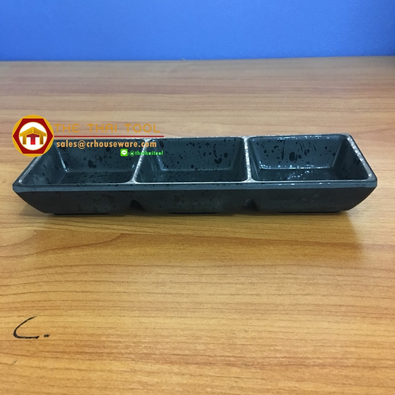 Triple Sauce dish 017-ML1-S03,ถ้วยน้ำจิ้มเมลามีน3ช่องดำ