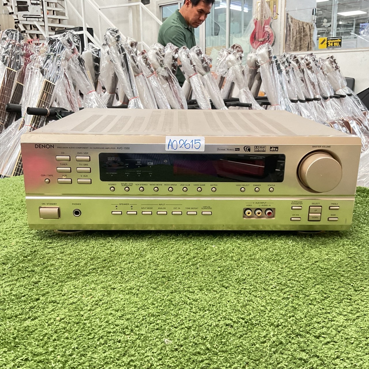 เครื่องขยายเสียง DENON : AVC-1550