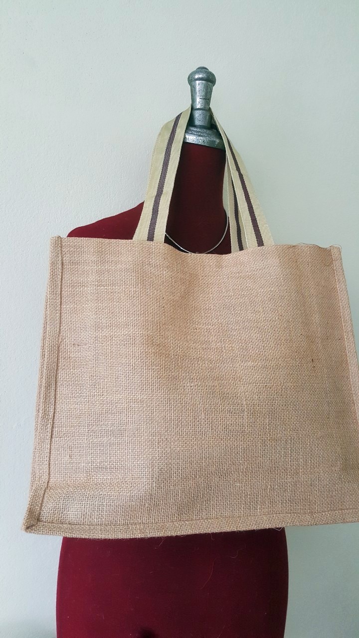 SIVAREE กระเป๋ารักษ์โลกผลิตโดยคนพิการ น้ำตาล กว้าง14นิ้วยาว12นิ้ว