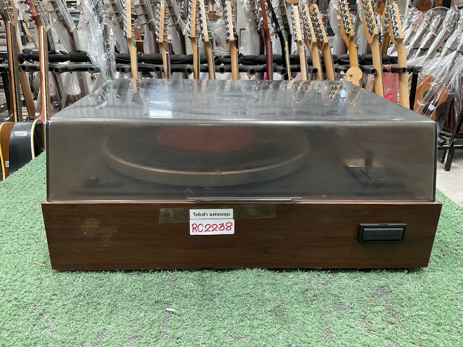 เครื่องเล่นแผ่นเสียง Sansui : FR-2060