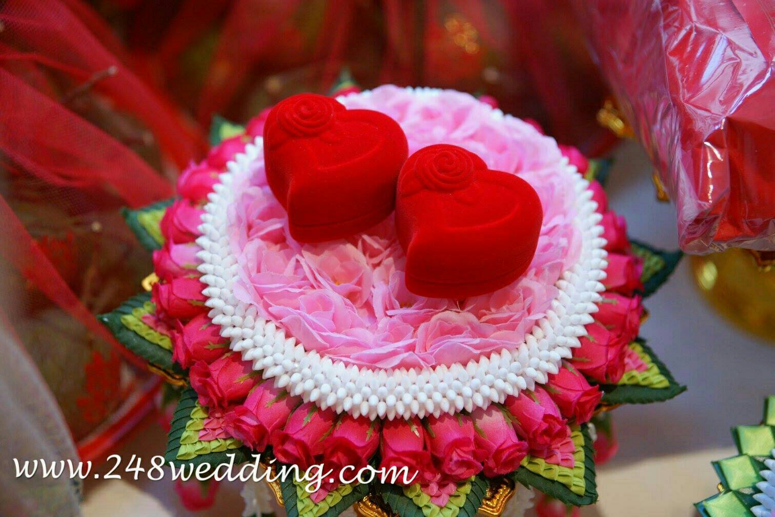 พานแหวนหมั้น