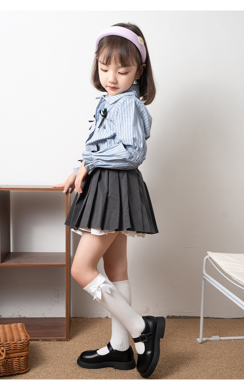 พร้อมส่ง ถุงเท้ายาว ตกแต่งด้วยดาว ปักเพชรเงิน สายห้อย