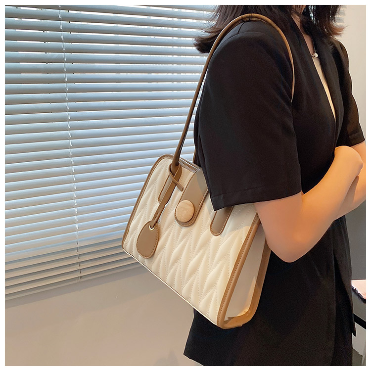 สินค้าพรีออเดอร์ กระเป๋าแฟชั่นเกาหลี มี5สี รหัสPO-BAG-079