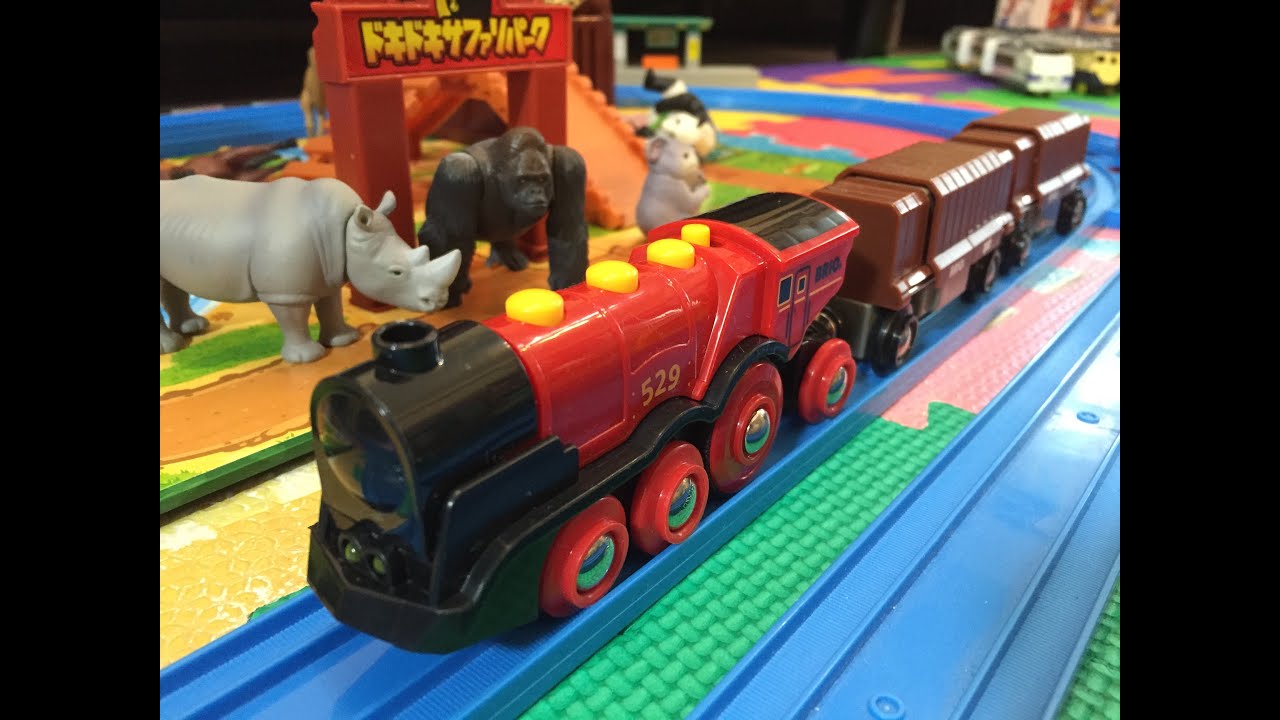 หัวรถไฟวิ่งอัตโนมัติใช้กับรางไม้และต่อกับขบวนรถไฟไม้ Brio World Mighty Red Action Locomotive