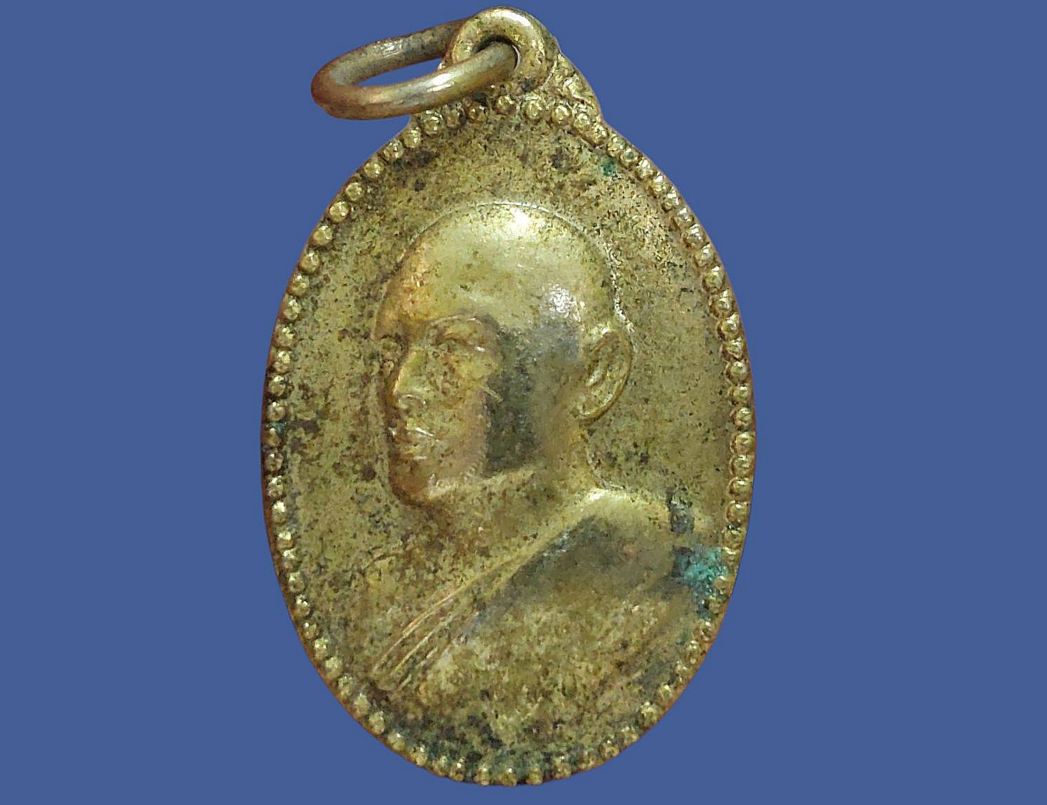 เหรียญ พระสุนทรธรรมภาณี (หลวงพ่อแพ เขมงฺกโร) วัดพิกุลทอง จ.สิงห์บุรี ปี 2525