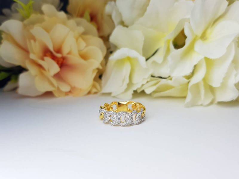 สั่งผลิตเพชรเบลเยี่ยมคัท แหวนแต่งงาน แหวนหมั้น ใส่เที่ยว ออกงาน แหวนทองคำ 18K เพชรแท้ 0.60 กะรัต 4.64 กรัม น้ำ 99 ราคาถูกมาก มีใบรับประกันค่ะ