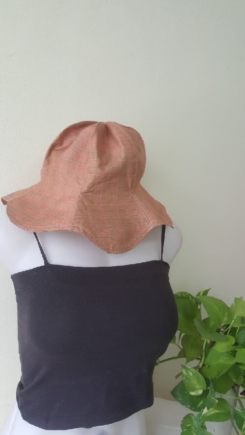 แบรนด์Sivalifestyle หมวกผ้าไหมทอมือพร้อมแมสผ้า