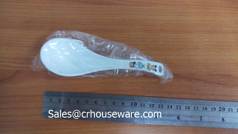 ช้อนด้ามง้อ ลายTSUMSUM