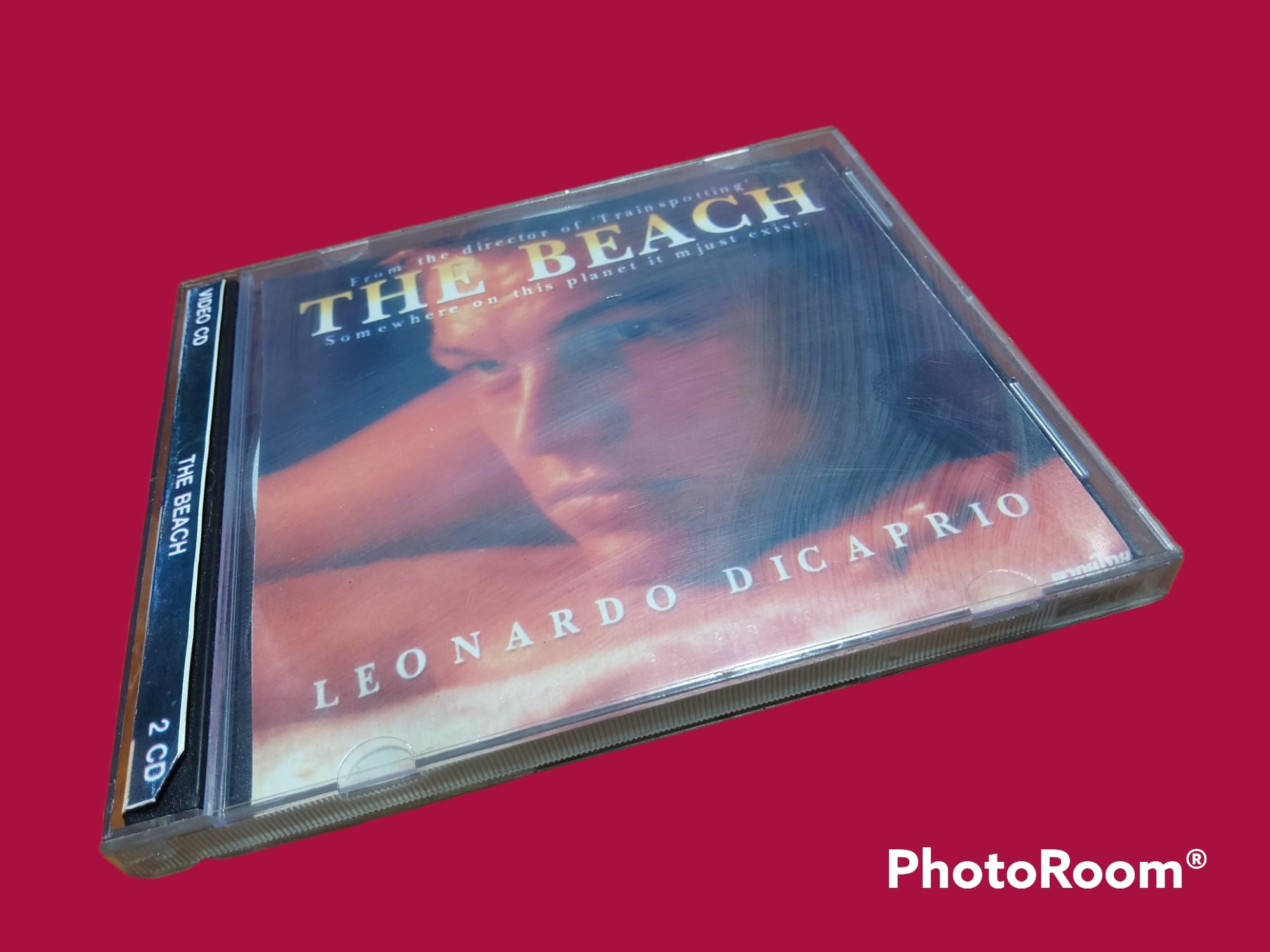 เดอะ บีช (อังกฤษ: The Beach) 1996
