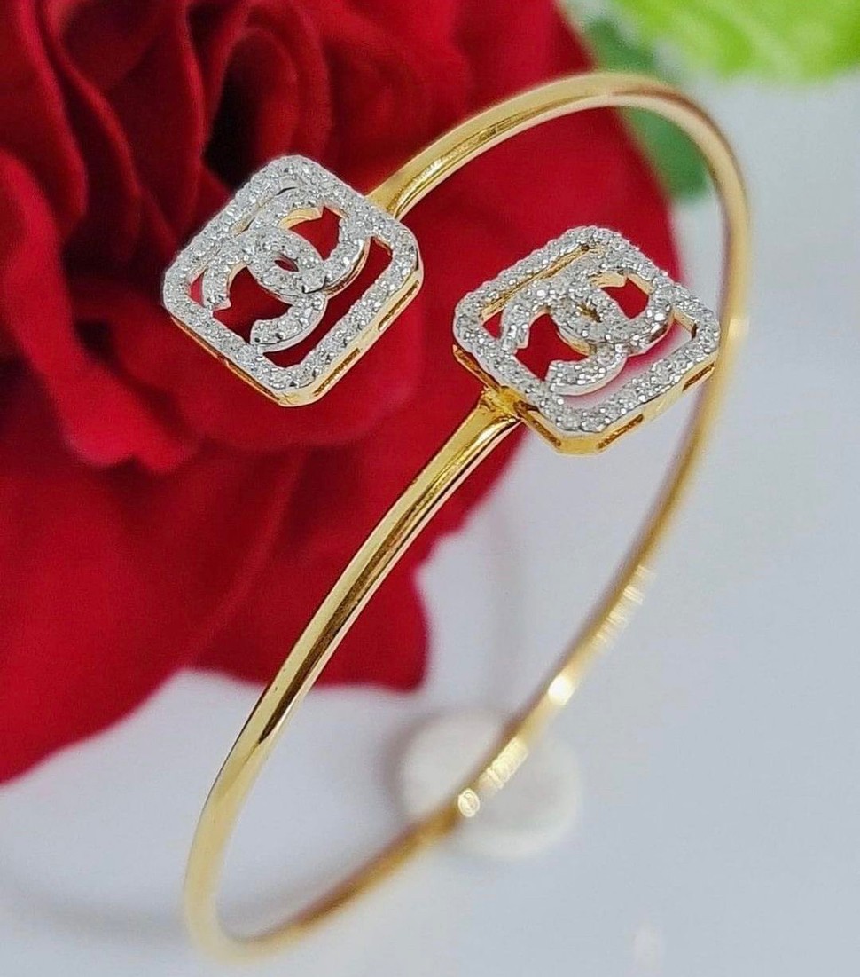 พร้อมส่งและสั่งผลิตกำไลทองเพชรแท้แบรนด์หรูงานสั่งทำ แต่งงาน หมั้น ใส่เที่ยว ออกงาน ทองคำ 9K เพชรกุหลาบแท้ 0.35 กะรัต 104 เม็ด ราคาถูกมาก ส่งฟรี