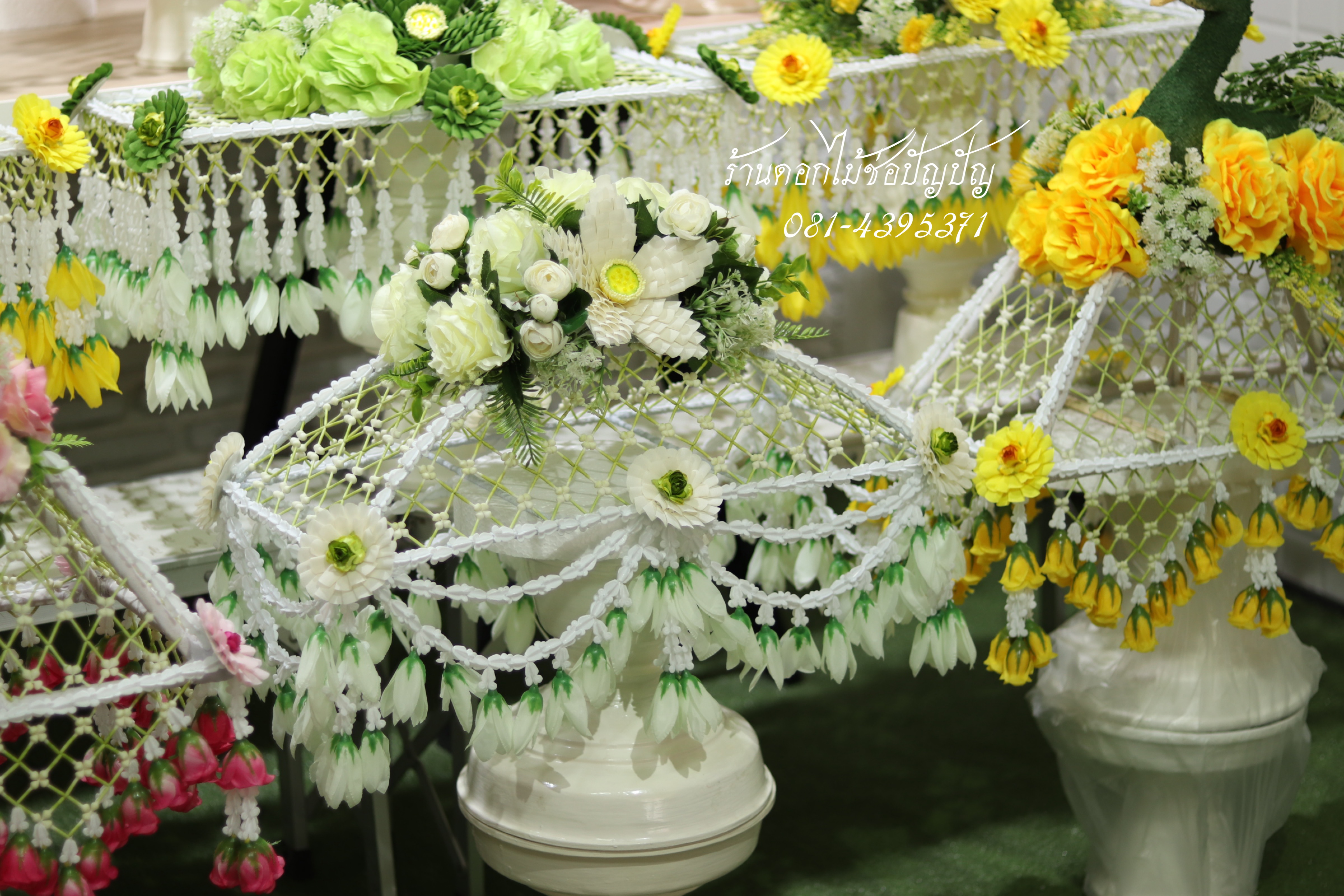 คลุมไตรดอกไม้ประดิษฐ์ ราคาปลีกและราคาส่ง