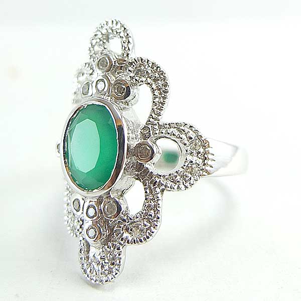 แหวนเงินแท้ราคาถูกชุบทองคำขาว พลอยแท้กรีนอะเกท 1.26 กะรัต เพชรCZ 0.20 กะรัต งานประณีตสวยงาม สั่งผลิตค่ะ