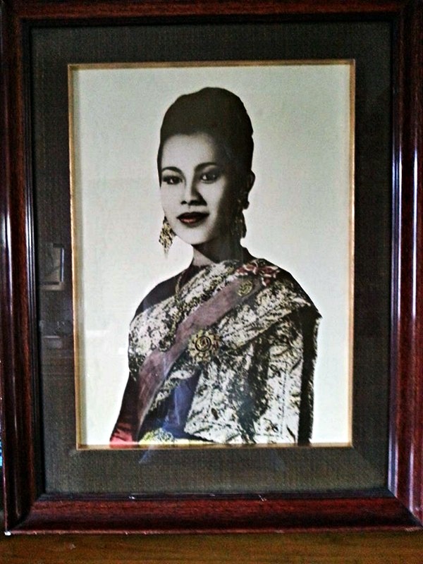 รูปภาพ สมเด็จพระนางเจ้า สิริกิติ์ พระบรมราชินีนารถ