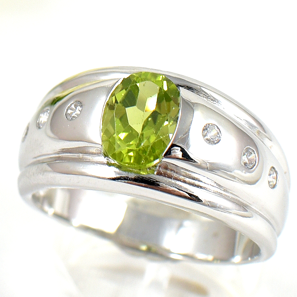 แหวนเงินแท้ราคาถูกชุบทองคำขาว เพอริดอทแท้ 1.60 กะรัต เพชรCZ 0.18 กะรัต งานประณีตสวยงาม สั่งผลิตค่ะ