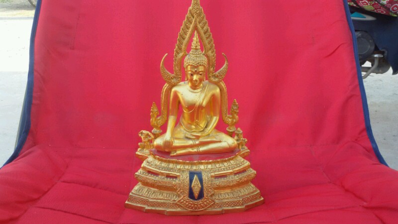 พระพุทธชินราช 5 นิ้ว ออกวัดใหญ่พิษณุโลก กะไหล่ทอง สองถอด ปี2 530กว่าๆตอกโค๊ด431