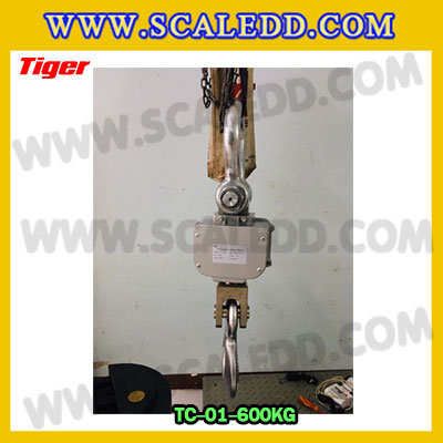 ตาชั่งแขวน600กิโลกรัม เครื่องชั่งแขวน600kg เครื่องชั่งแขวนดิจิตอล600kg ตาชั่งแขวนดิจิตอล600kg พิกัด 600kg ค่าละเอียด 0.2kg ตะขอหมุนได้360องศา เครื่องชั่งแขวนยี่ห้อ TIGER รุ่น TC-01