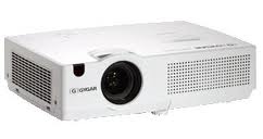GYGAR LM25 ความสว่าง(ANSI Lumens)4,000 ความละเอียด(พิกเซล)1024x768(XGA) ค่า Contrast เท่ากับ 3,000 การรับประกันตัวเครื่อง 2 ปี หลอดภาพ 1 ปีหรือ 1,000 ชม