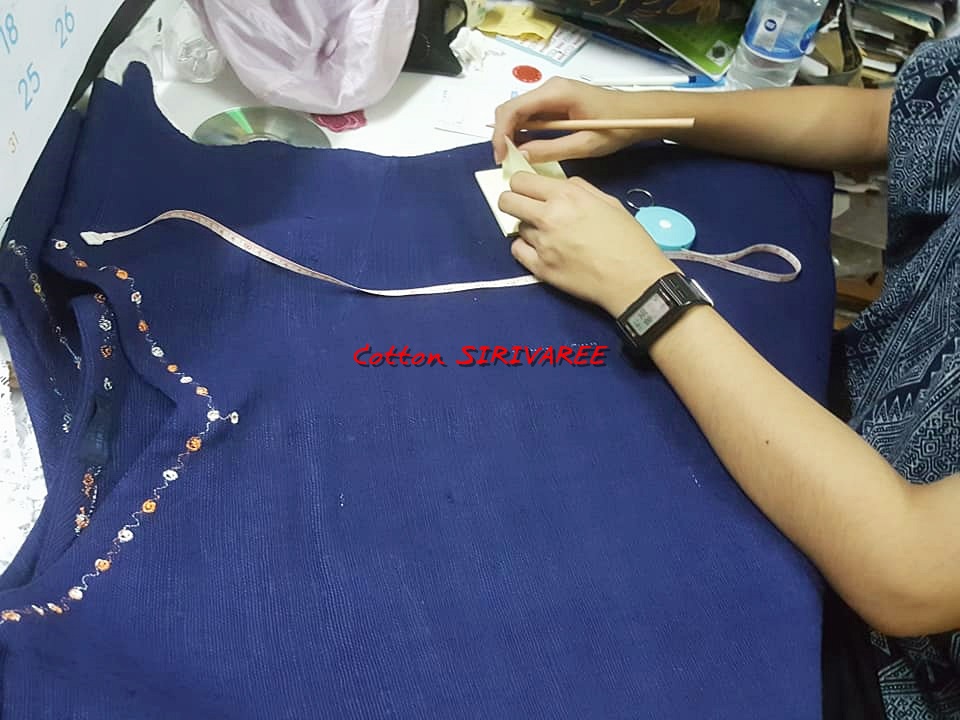 SIRIVAREE,SIVA Thai Cotton 100%, Polo shirt and hand embroidery By Cotton SIRIVAREE Top Thai Brand White, black ,blue ,the sugar L,XL