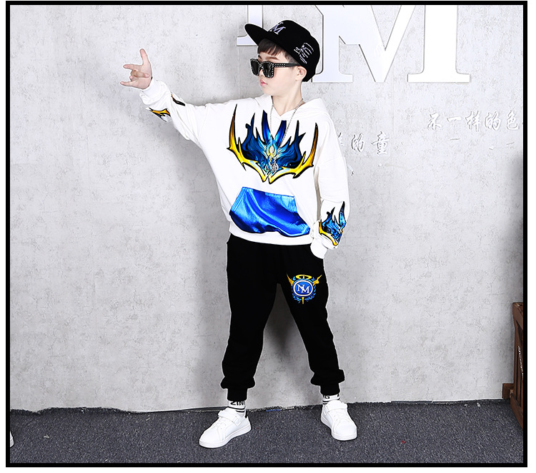 ชุดเต้น ชุดฮิปฮอปแขนยาวสีดำ-แดง ลายฟ้า