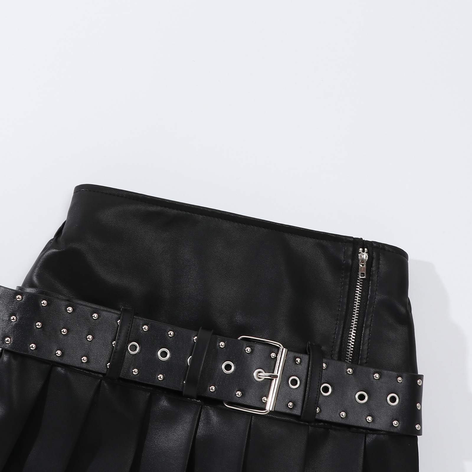 friendly4kid กระโปรงเด็กหญิง กระโปรงหนัง สีดำ อัดพลีทจีบรอบ