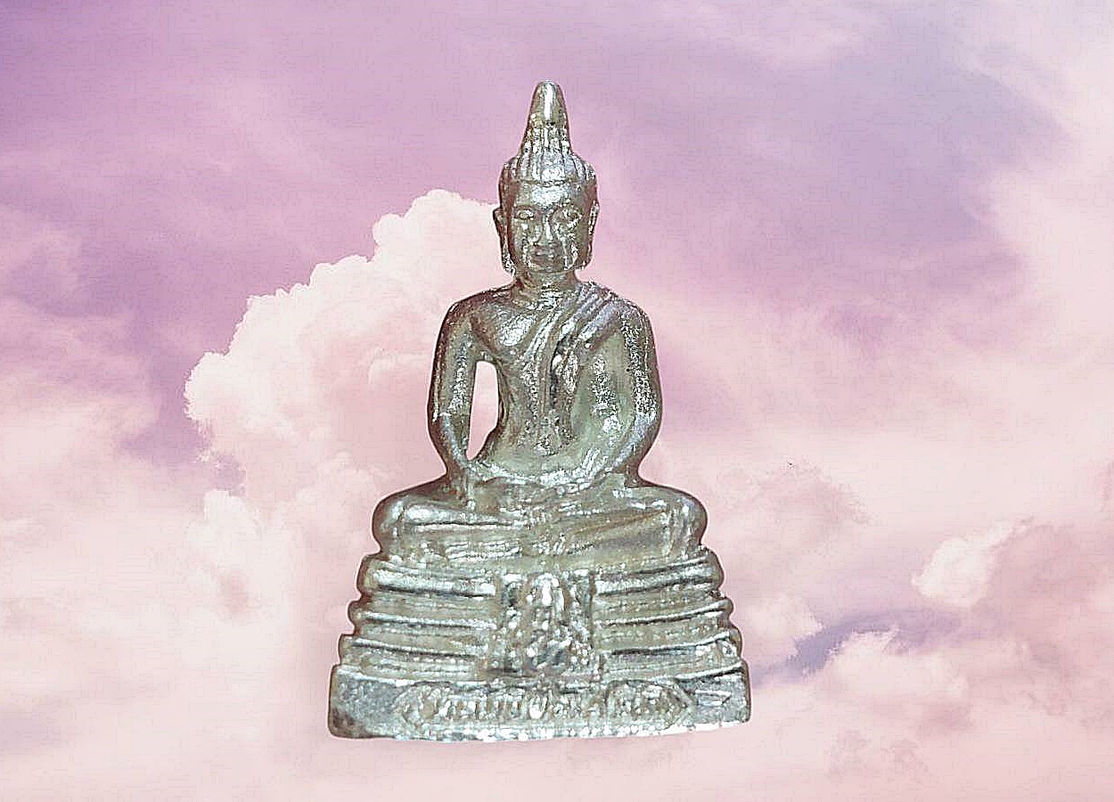 รูปเหมือนหล่อ หลวงพ่อโสธร วัดโสธรวรารามวรวิหาร ฉะเชิงเทรา ปี 2539 สร้างโบสถ์ เนื้อเงิน พิมพ์เล็ก