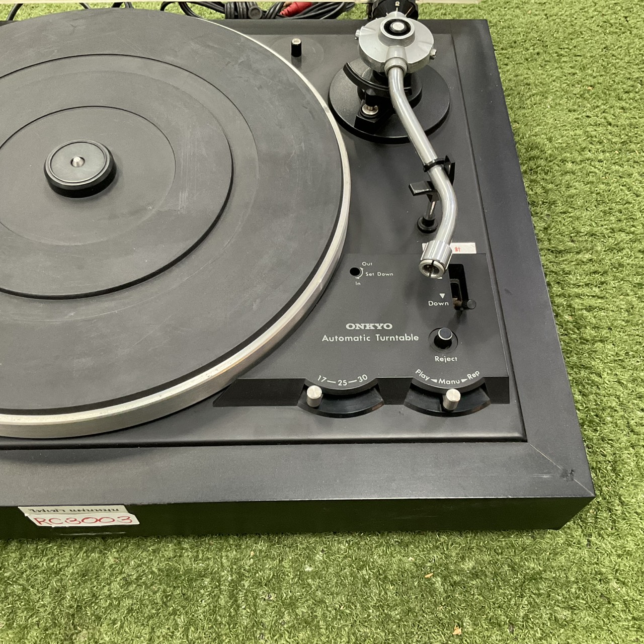 เครื่องเล่นแผ่นเสียง ONKYO : CP-3300F