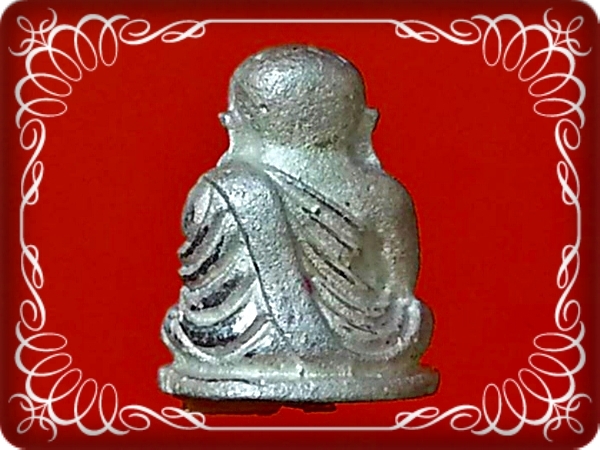 รูปเหมือนหล่อ หลวงพ่อเงิน วัดบางคลาน จ.พิจิตร