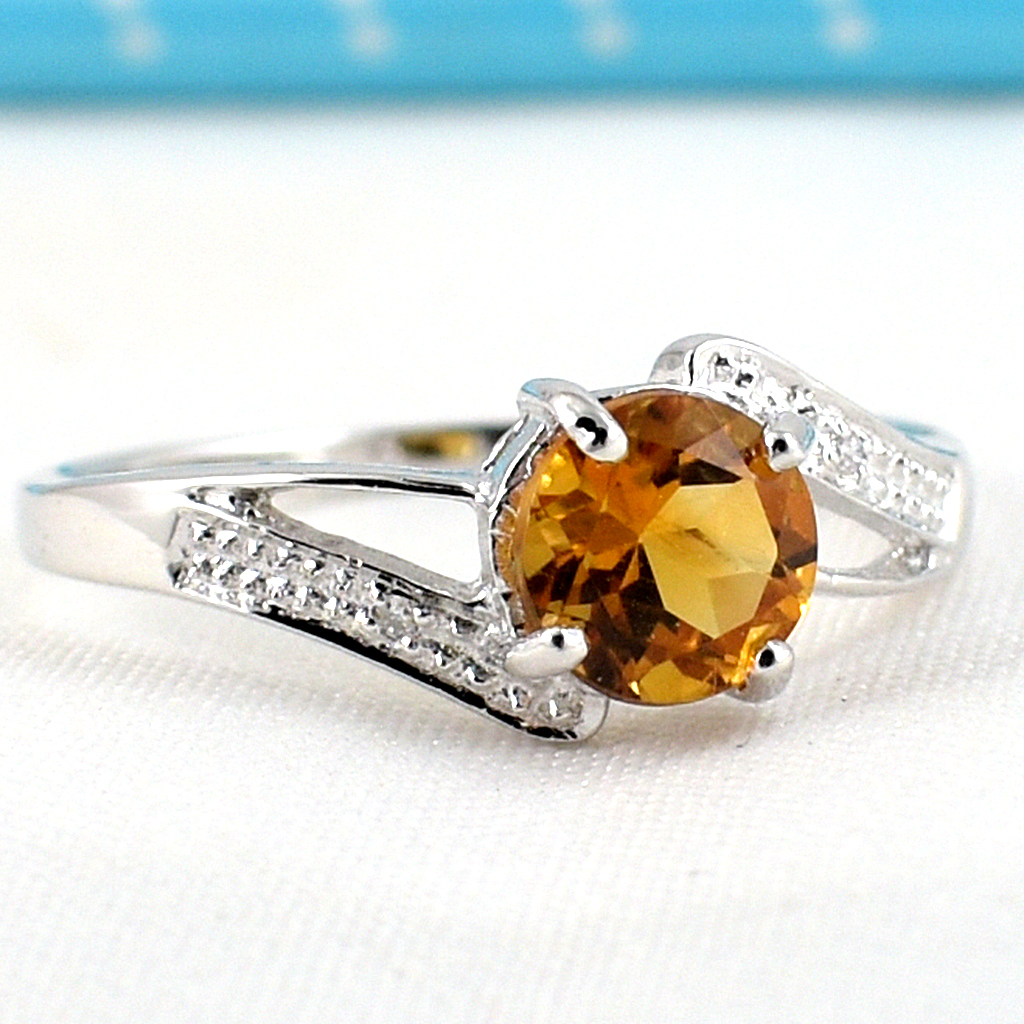 แหวนเงินแท้ราคาถูกชุบทองคำขาว ซิทรินแท้ 0.80 กะรัต เพชรCZ 0.02 กะรัต งานประณีตสวยงาม สั่งผลิตค่ะ